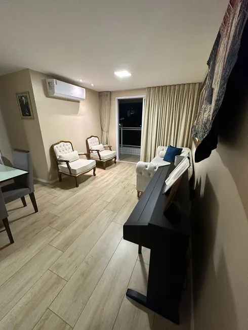 Foto 1 de Apartamento com 3 Quartos à venda, 67m² em Jóquei Clube, Fortaleza