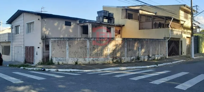 Foto 1 de Casa com 1 Quarto à venda, 106m² em Vila São Francisco, São Paulo