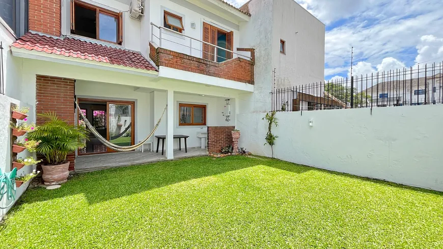 Foto 1 de Casa com 3 Quartos à venda, 145m² em Hípica, Porto Alegre