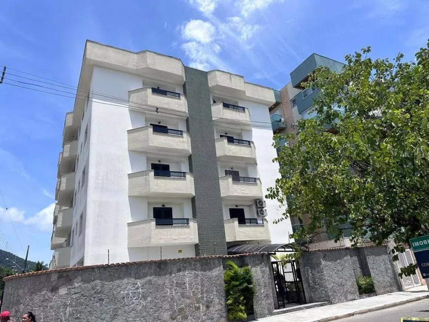 Foto 1 de Apartamento com 3 Quartos para alugar, 120m² em Itaguá, Ubatuba