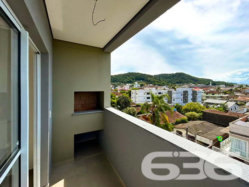 Foto 1 de Apartamento com 1 Quarto à venda, 50m² em Aventureiro, Joinville