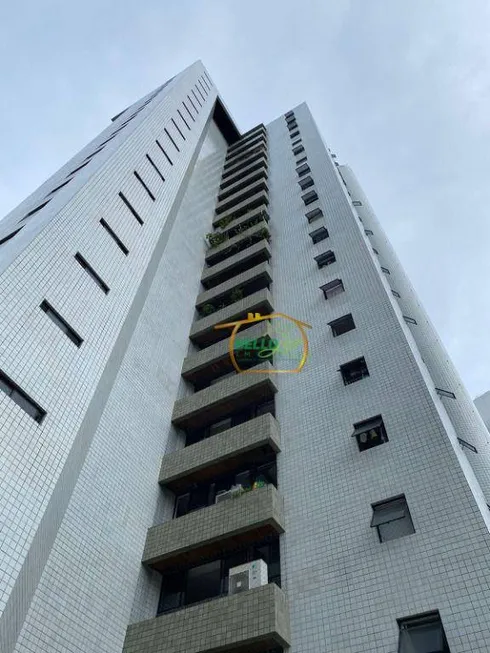 Foto 1 de Apartamento com 4 Quartos à venda, 252m² em Tamarineira, Recife
