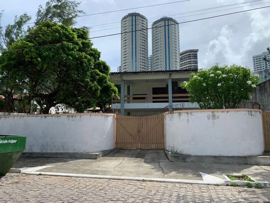Foto 1 de Casa com 4 Quartos à venda, 300m² em Ponta Negra, Natal