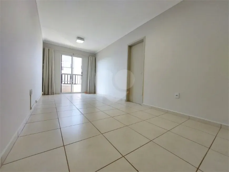 Foto 1 de Apartamento com 3 Quartos à venda, 70m² em Parque Santa Mônica, São Carlos