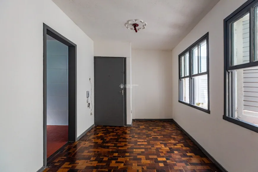 Foto 1 de Kitnet com 1 Quarto à venda, 34m² em Centro Histórico, Porto Alegre