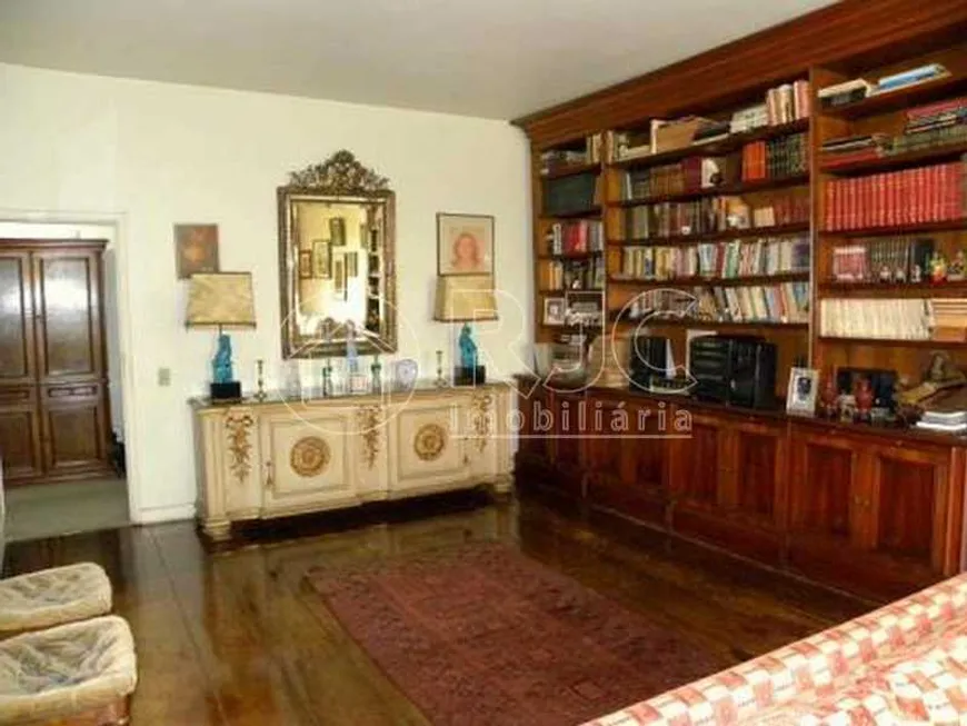 Foto 1 de Apartamento com 3 Quartos à venda, 197m² em Lagoa, Rio de Janeiro