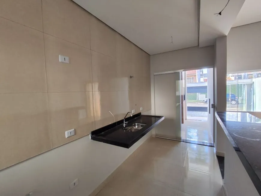 Foto 1 de Casa com 3 Quartos para alugar, 87m² em Jardim Belo Horizonte, Londrina