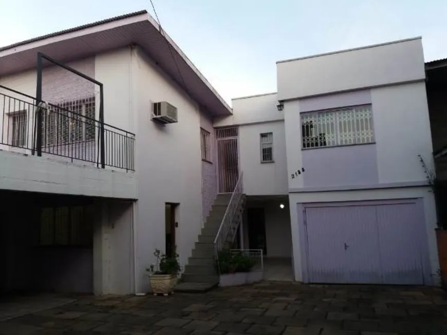 Foto 1 de Casa com 4 Quartos à venda, 300m² em Santa Catarina, Caxias do Sul