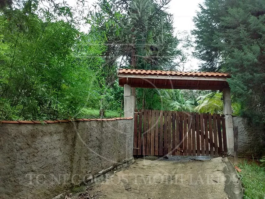 Foto 1 de Casa com 4 Quartos à venda, 5000m² em Paiol do Meio, São Lourenço da Serra