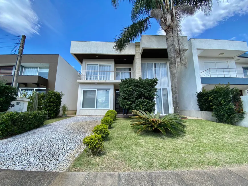 Foto 1 de Casa de Condomínio com 4 Quartos à venda, 220m² em Condominio Condado de Capao, Capão da Canoa