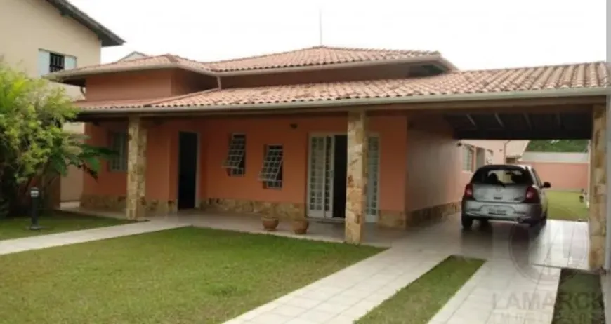 Foto 1 de Casa com 4 Quartos à venda, 450m² em Estrela e Kanashiro, Araraquara