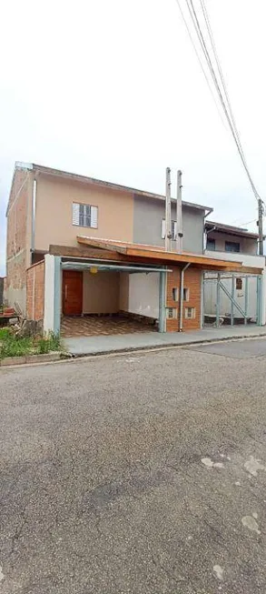 Foto 1 de Sobrado com 3 Quartos à venda, 150m² em Residencial Estoril, Taubaté