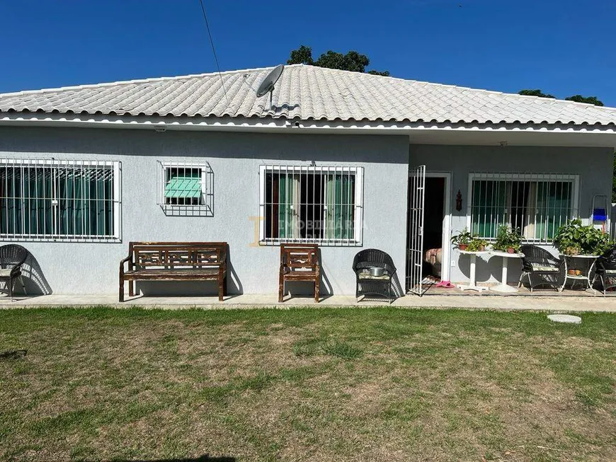 Foto 1 de Casa com 3 Quartos à venda, 85m² em Coqueiral, Araruama