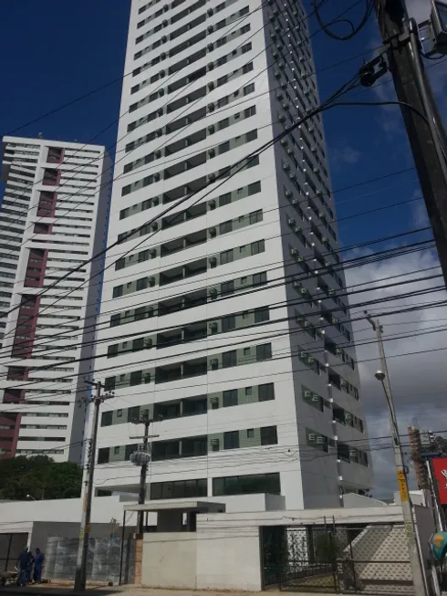 Foto 1 de Apartamento com 3 Quartos à venda, 70m² em Madalena, Recife