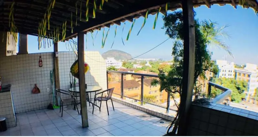 Foto 1 de Cobertura com 3 Quartos para alugar, 114m² em Freguesia- Jacarepaguá, Rio de Janeiro