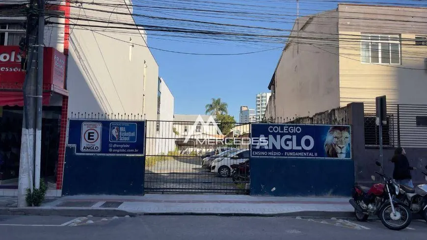 Foto 1 de Lote/Terreno à venda, 437m² em Centro, Itajaí