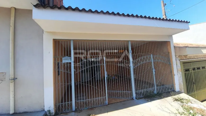 Foto 1 de Casa com 2 Quartos para alugar, 112m² em Jardim Medeiros, São Carlos