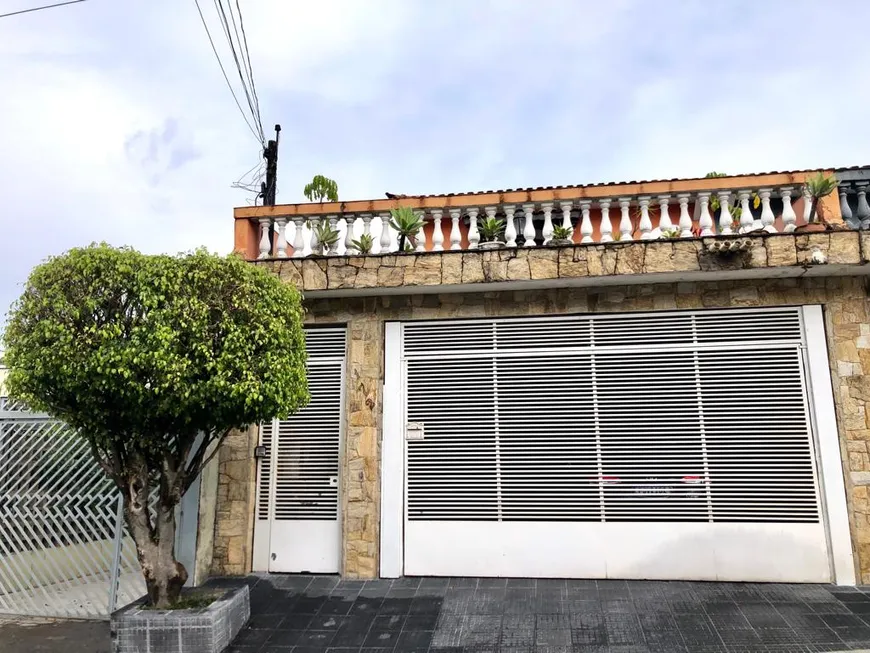 Foto 1 de Sobrado com 3 Quartos à venda, 300m² em Cidade São Francisco, São Paulo
