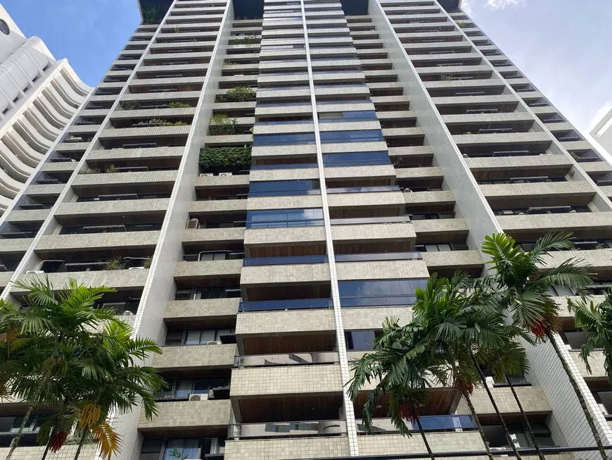 Foto 1 de Apartamento com 4 Quartos à venda, 254m² em Tamarineira, Recife