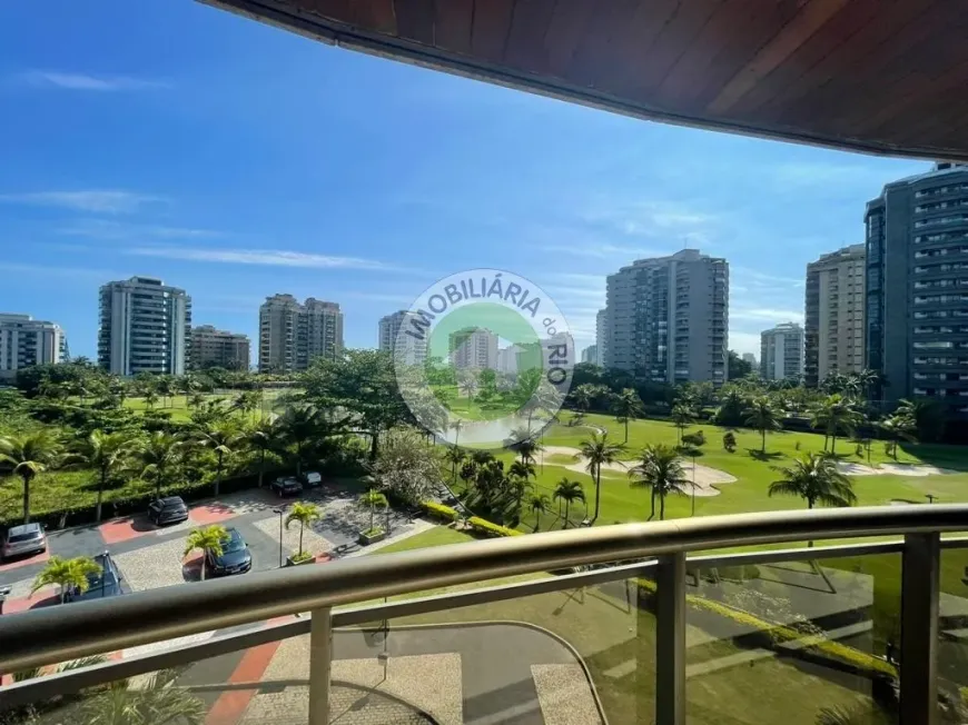 Foto 1 de Apartamento com 4 Quartos à venda, 230m² em Barra da Tijuca, Rio de Janeiro