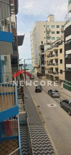 Foto 1 de Apartamento com 3 Quartos à venda, 191m² em Meia Praia, Itapema