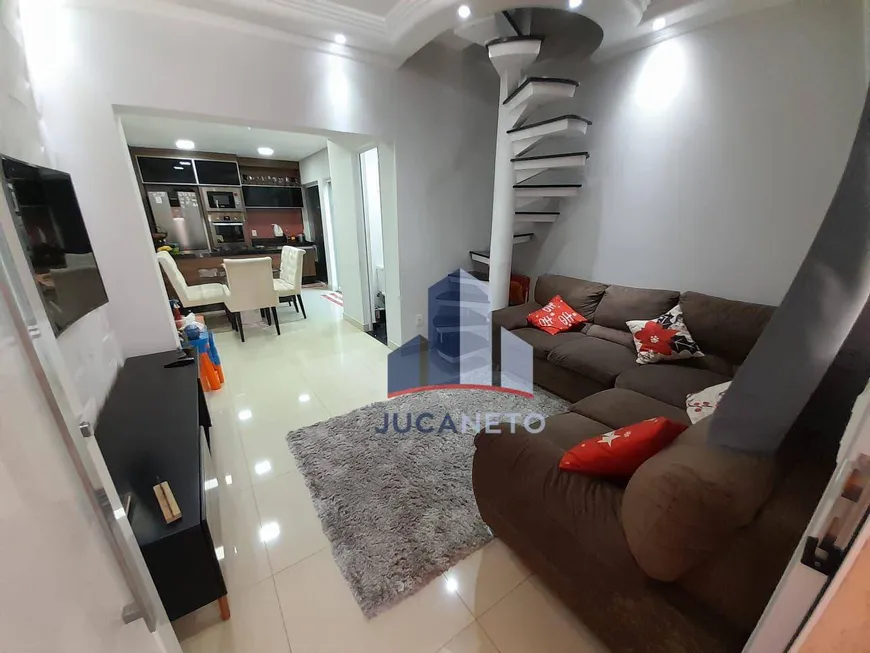 Foto 1 de Sobrado com 2 Quartos à venda, 183m² em Vila Flórida, Mauá