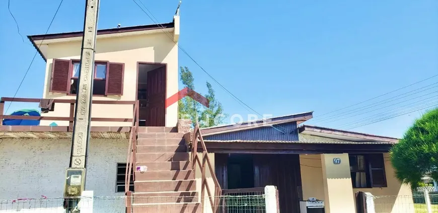 Foto 1 de Casa com 2 Quartos à venda, 60m² em , Balneário Arroio do Silva