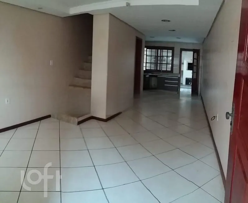 Foto 1 de Casa com 2 Quartos à venda, 75m² em Mato Grande, Canoas