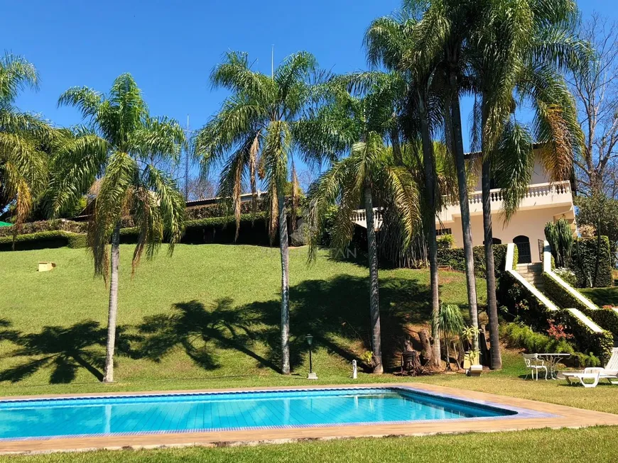 Foto 1 de Fazenda/Sítio com 5 Quartos à venda, 1947m² em Centro, Itatiba