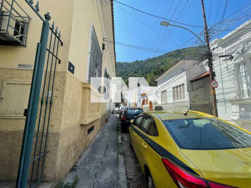 Foto 1 de Casa com 3 Quartos à venda, 150m² em Humaitá, Rio de Janeiro