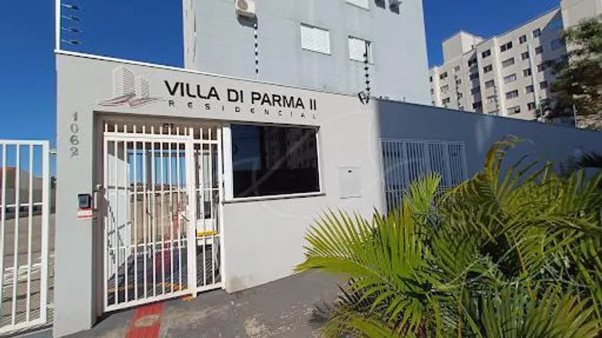 Foto 1 de Apartamento com 2 Quartos à venda, 50m² em Jardim Alvorada, Maringá