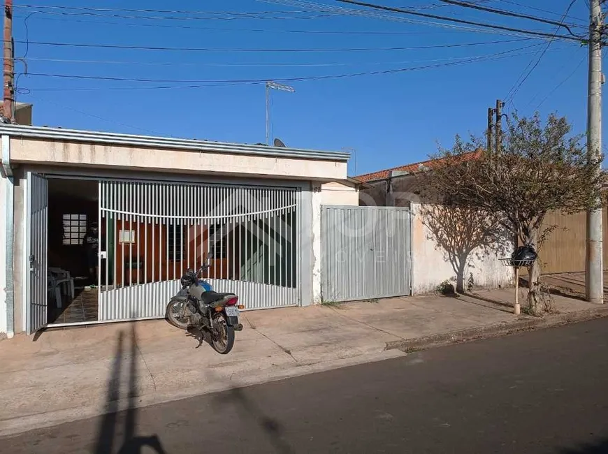 Foto 1 de Casa com 3 Quartos à venda, 179m² em Jardim Jóckei Club A, São Carlos