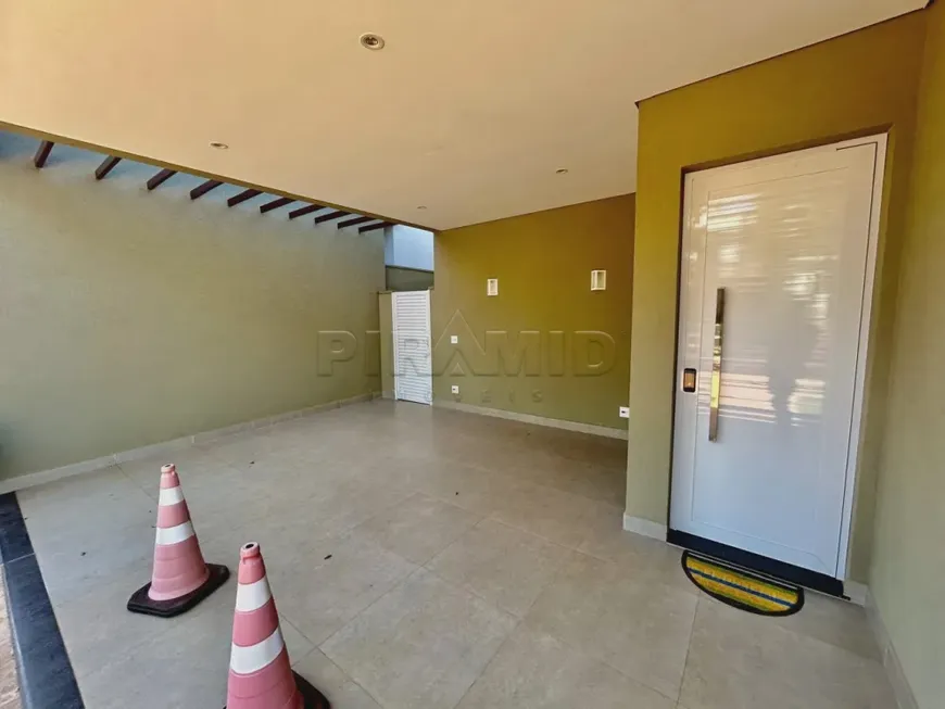 Foto 1 de Casa de Condomínio com 4 Quartos à venda, 200m² em Vila do Golf, Ribeirão Preto