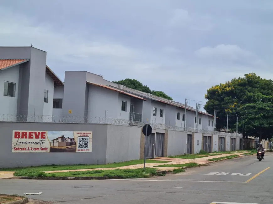 Foto 1 de Sobrado com 3 Quartos à venda, 104m² em Setor Conde dos Arcos Complemento, Aparecida de Goiânia