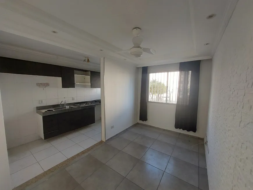 Foto 1 de Apartamento com 2 Quartos para alugar, 48m² em Vossoroca, Votorantim