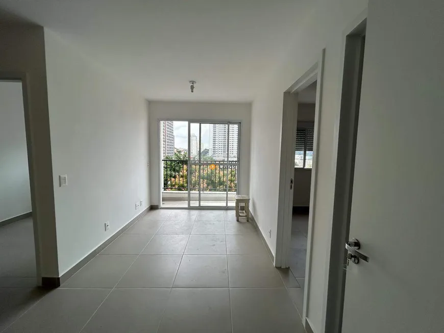 Foto 1 de Apartamento com 2 Quartos para alugar, 36m² em Ipiranga, São Paulo