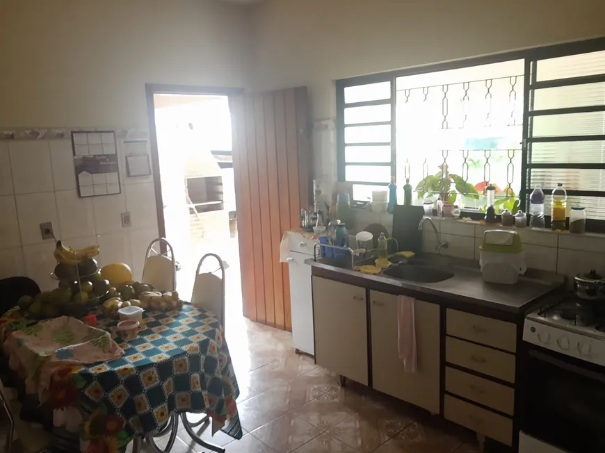 Foto 1 de Casa com 2 Quartos à venda, 300m² em Jardim Santa Rita de Cássia, Tatuí