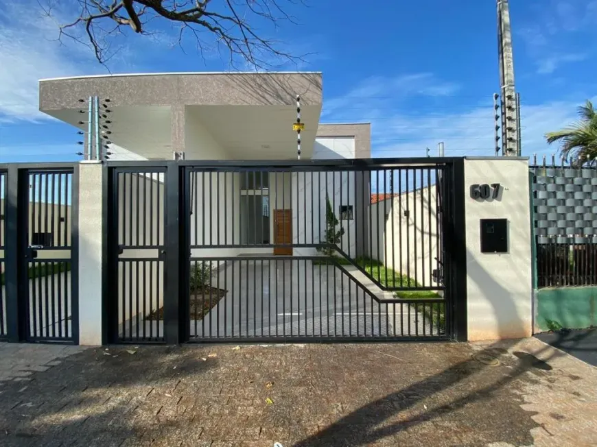 Foto 1 de Casa com 3 Quartos à venda, 103m² em Jardim Italia II, Maringá