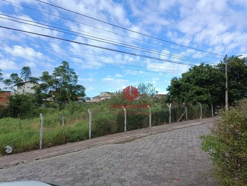 Foto 1 de Lote/Terreno à venda, 1421m² em Bela Vista, São José