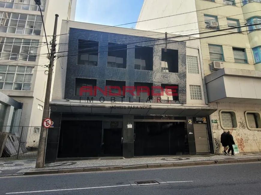 Foto 1 de Ponto Comercial para alugar, 419m² em Centro, Curitiba