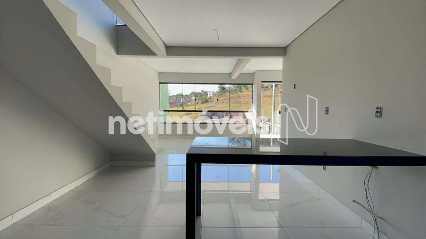 Foto 1 de Casa com 3 Quartos à venda, 177m² em Guarujá Mansões, Betim