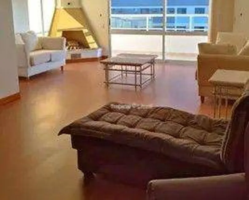 Foto 1 de Apartamento com 4 Quartos para alugar, 170m² em Ponta Aguda, Blumenau