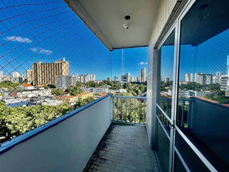 Foto 1 de Apartamento com 3 Quartos à venda, 170m² em Boa Vista, Recife