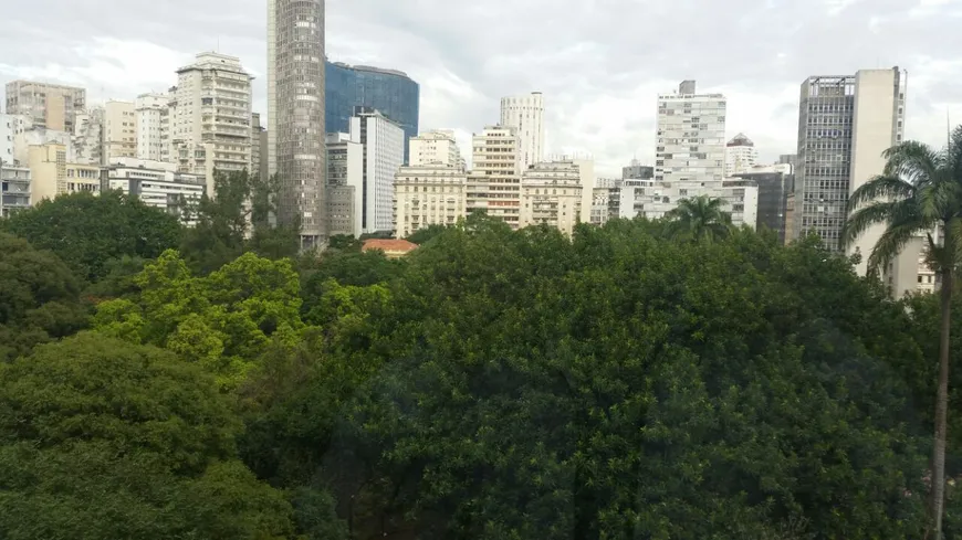 Foto 1 de Sala Comercial para venda ou aluguel, 212m² em República, São Paulo