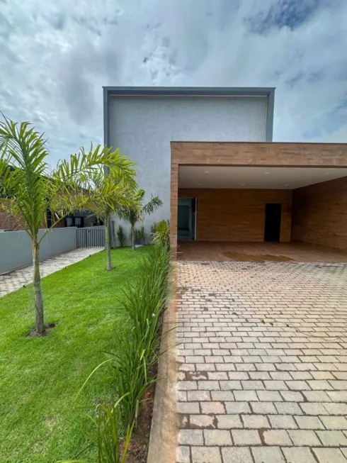 Foto 1 de Casa de Condomínio com 4 Quartos à venda, 360m² em Tabajaras, Teresina