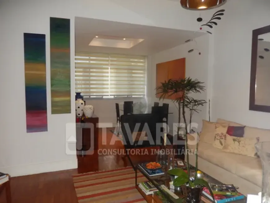 Foto 1 de Apartamento com 3 Quartos à venda, 87m² em Leblon, Rio de Janeiro