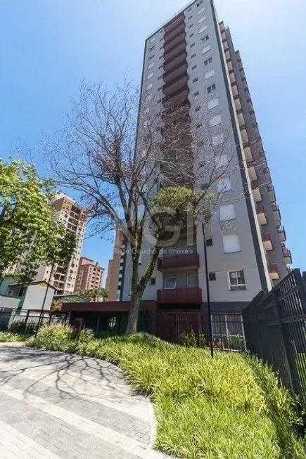 Foto 1 de Apartamento com 1 Quarto à venda, 28m² em Partenon, Porto Alegre