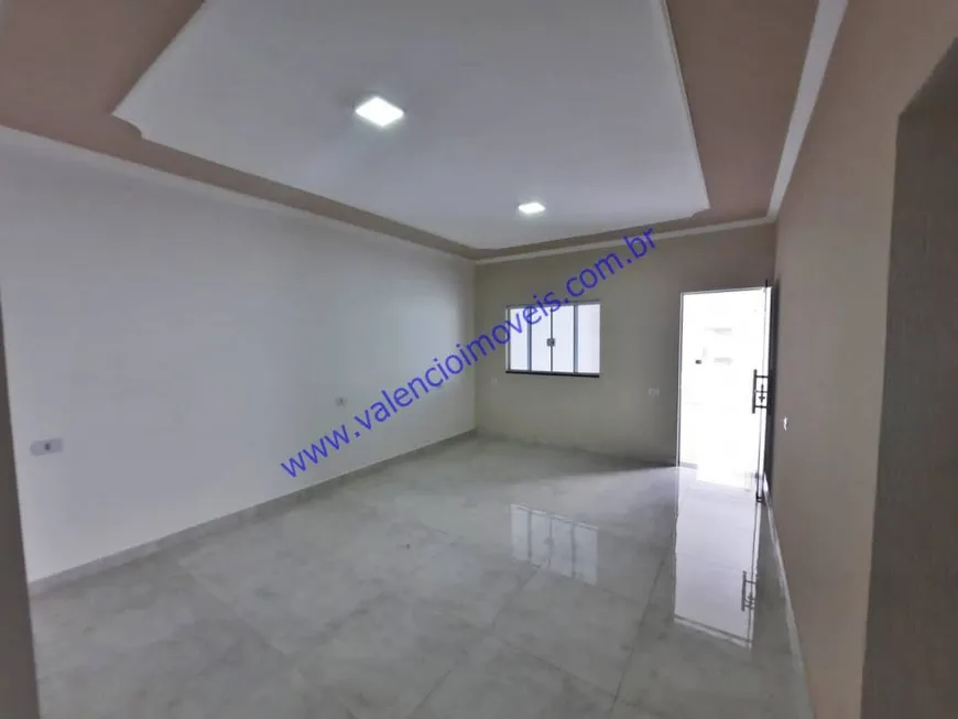 Foto 1 de Casa com 3 Quartos à venda, 175m² em Jardim Dona Regina, Santa Bárbara D'Oeste