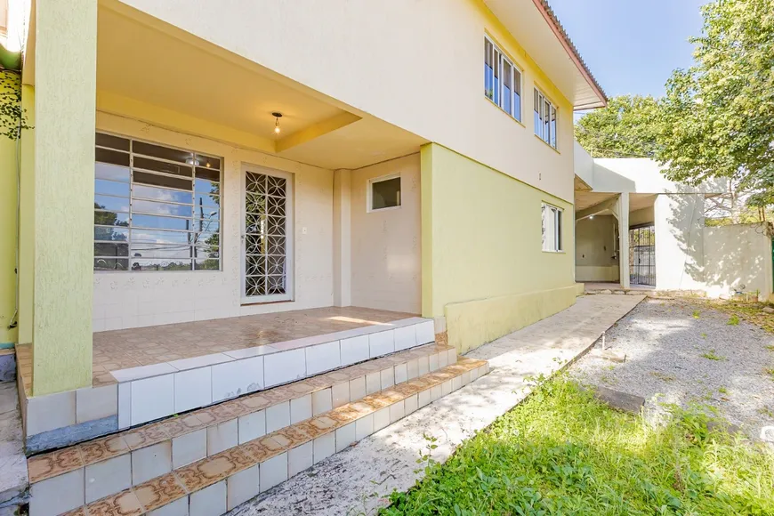 Foto 1 de Sobrado com 4 Quartos à venda, 226m² em Vista Alegre, Curitiba