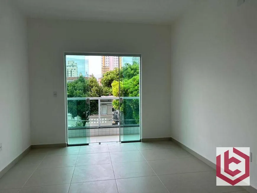 Foto 1 de Casa com 4 Quartos à venda, 240m² em Campo Grande, Santos